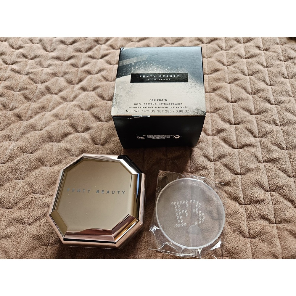 NIB Fenty Rihanna Pro Filt'r Instant Retouch Setting Powder in COFFEE .98 oz
